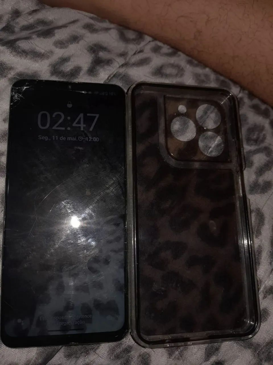 Realmi c63- saúde da bateria 100% / tela trincada. - Foto 2