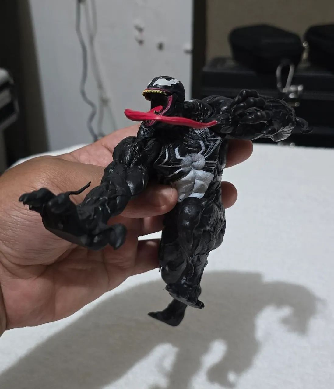 Action figure do Venom  - Foto 2