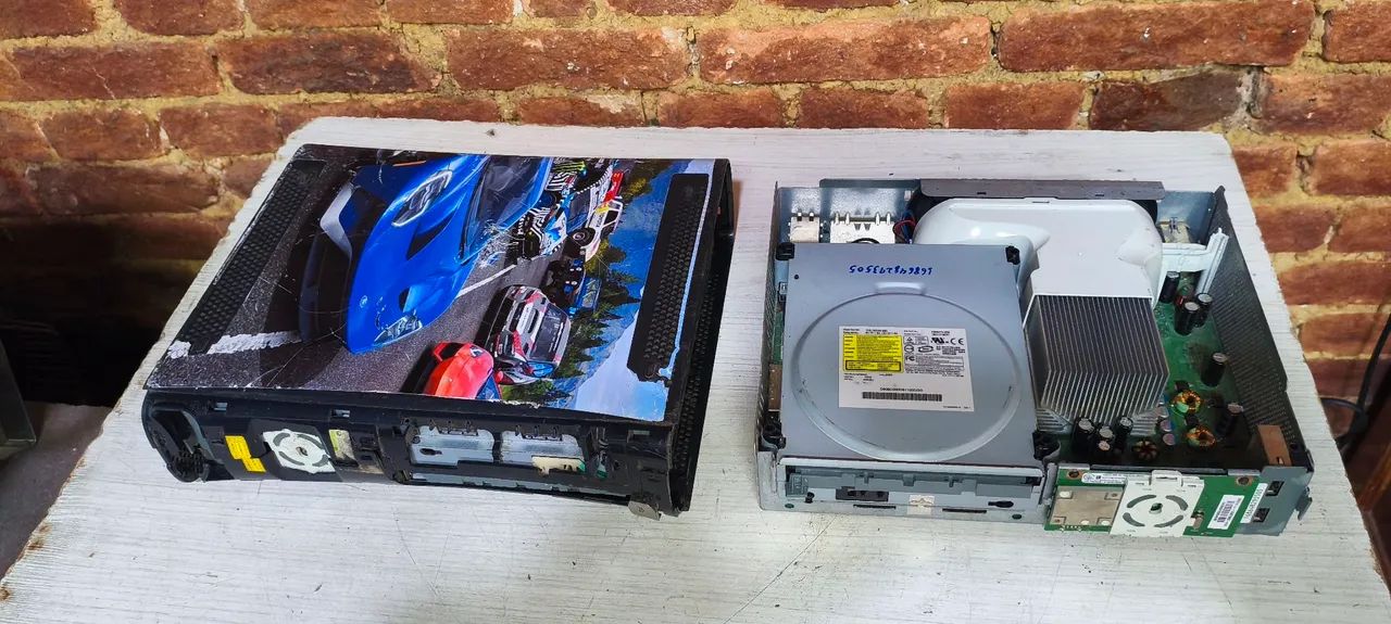 2 Xbox 360 Fat . Ler anúncio 