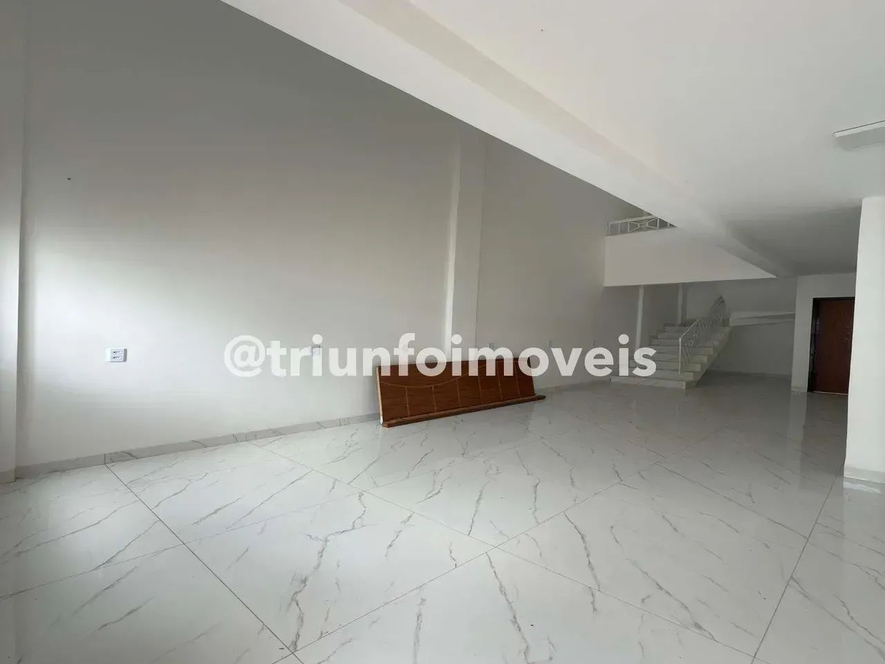 Casa duplex no Centro de Timon com 3 Quartos