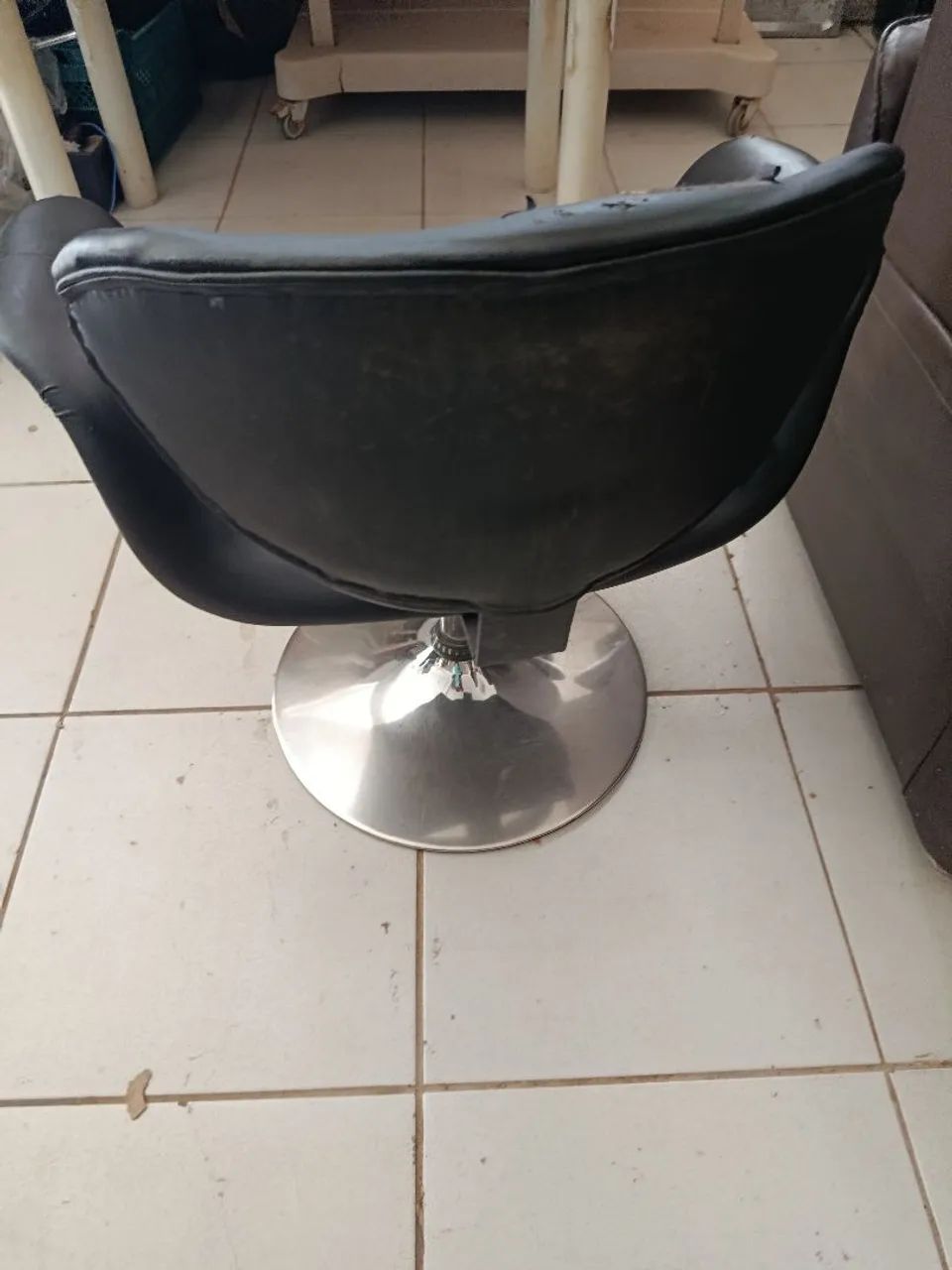 Cadeiras pra salão  - Foto 4