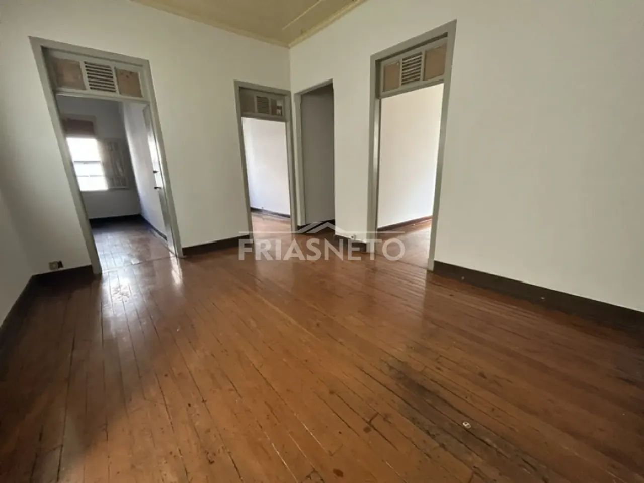 Imóvel comercial SUPERIOR disponível para locação no centro de Piracicaba - SP - Foto 4