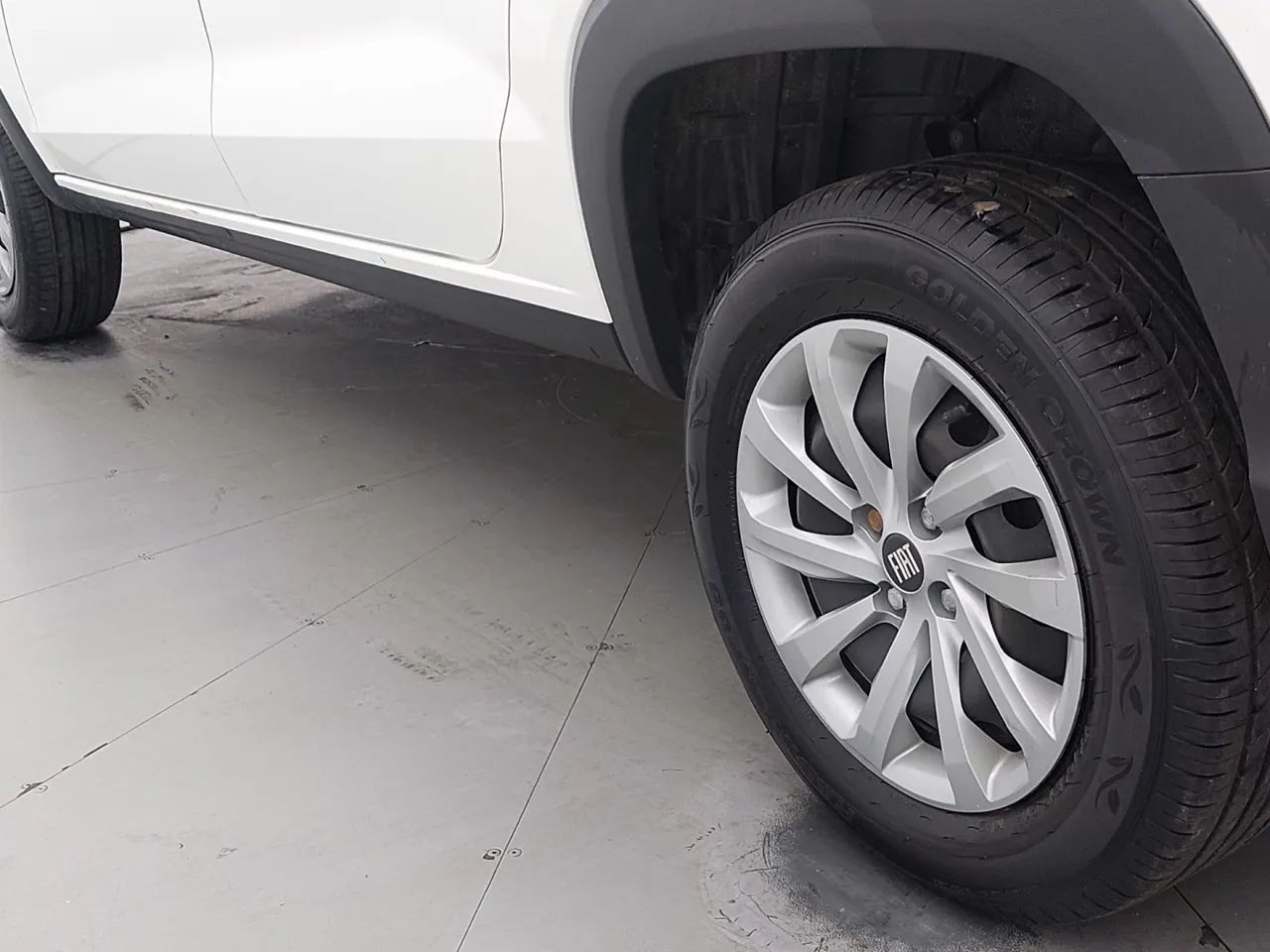 Fiat Strada Freedom 1.3 Flex 8V CD, foto 12 de 18
