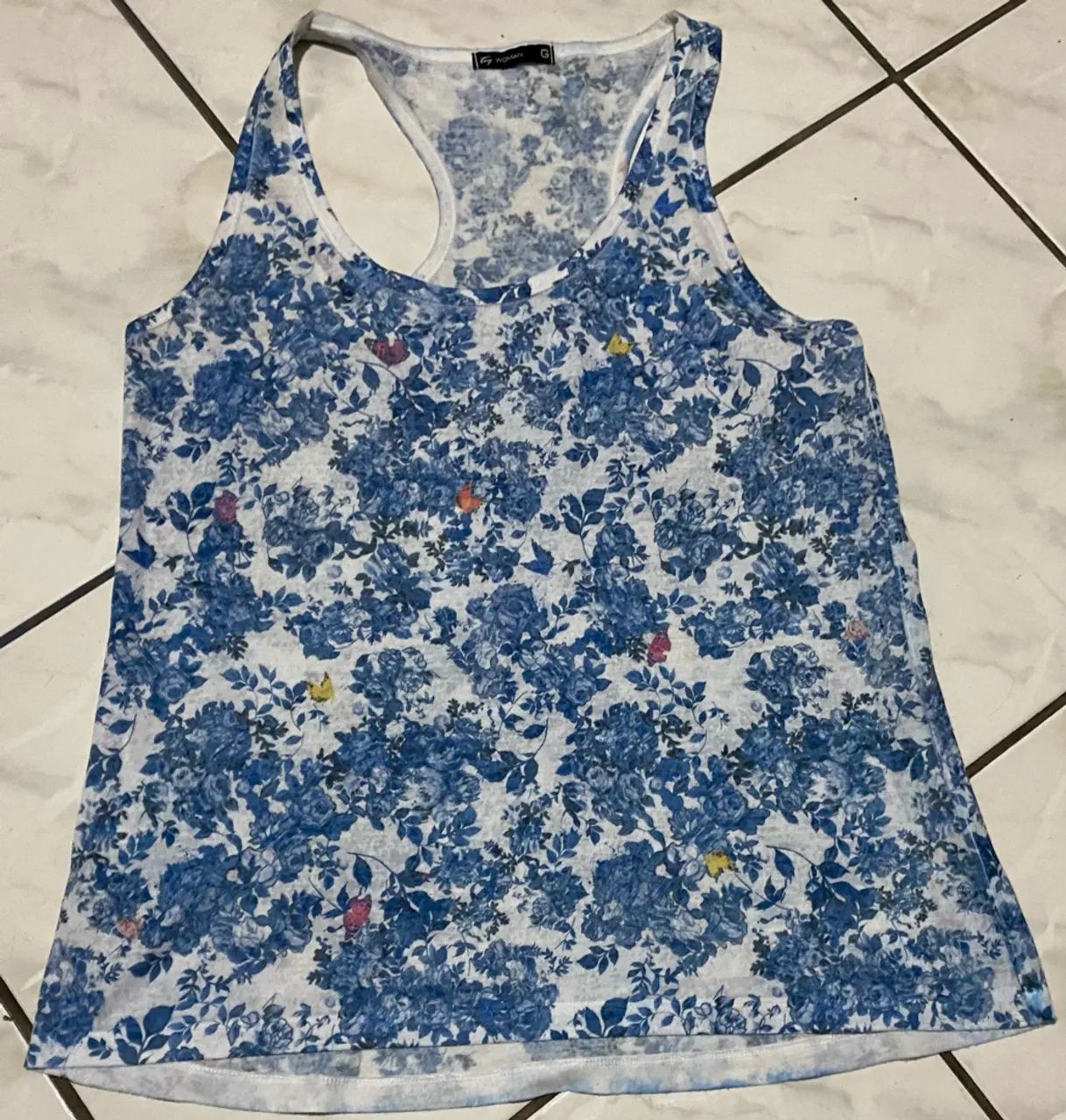 Lote / Kit 4 Camisetas e Regata Femininas ? - Foto 4