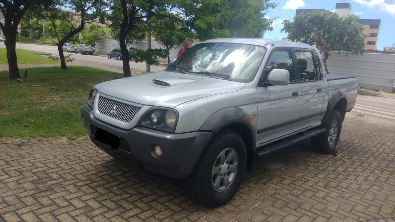 Mitsubishi L200 2010