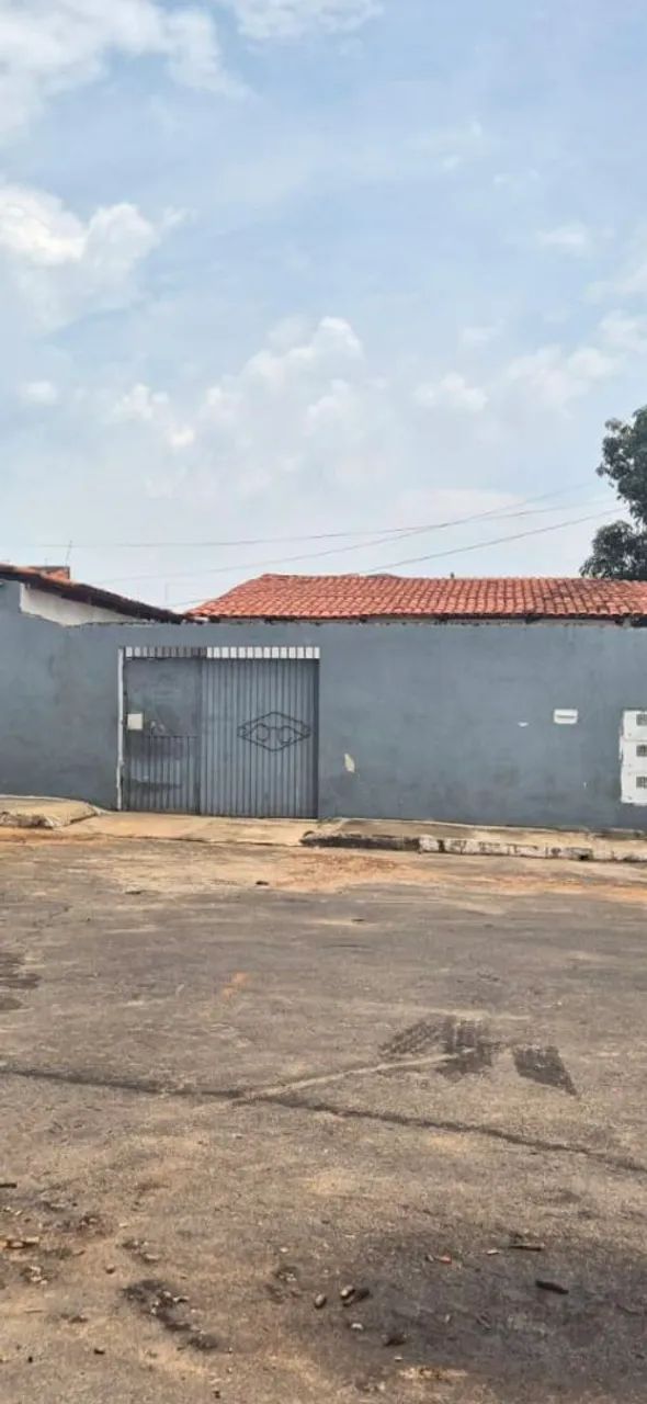 Aluga-se 