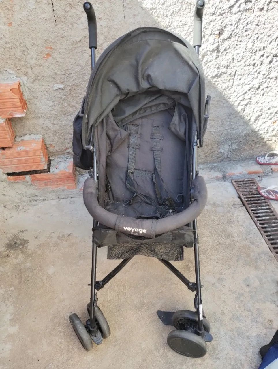 Carrinho bebê guarda chuva 