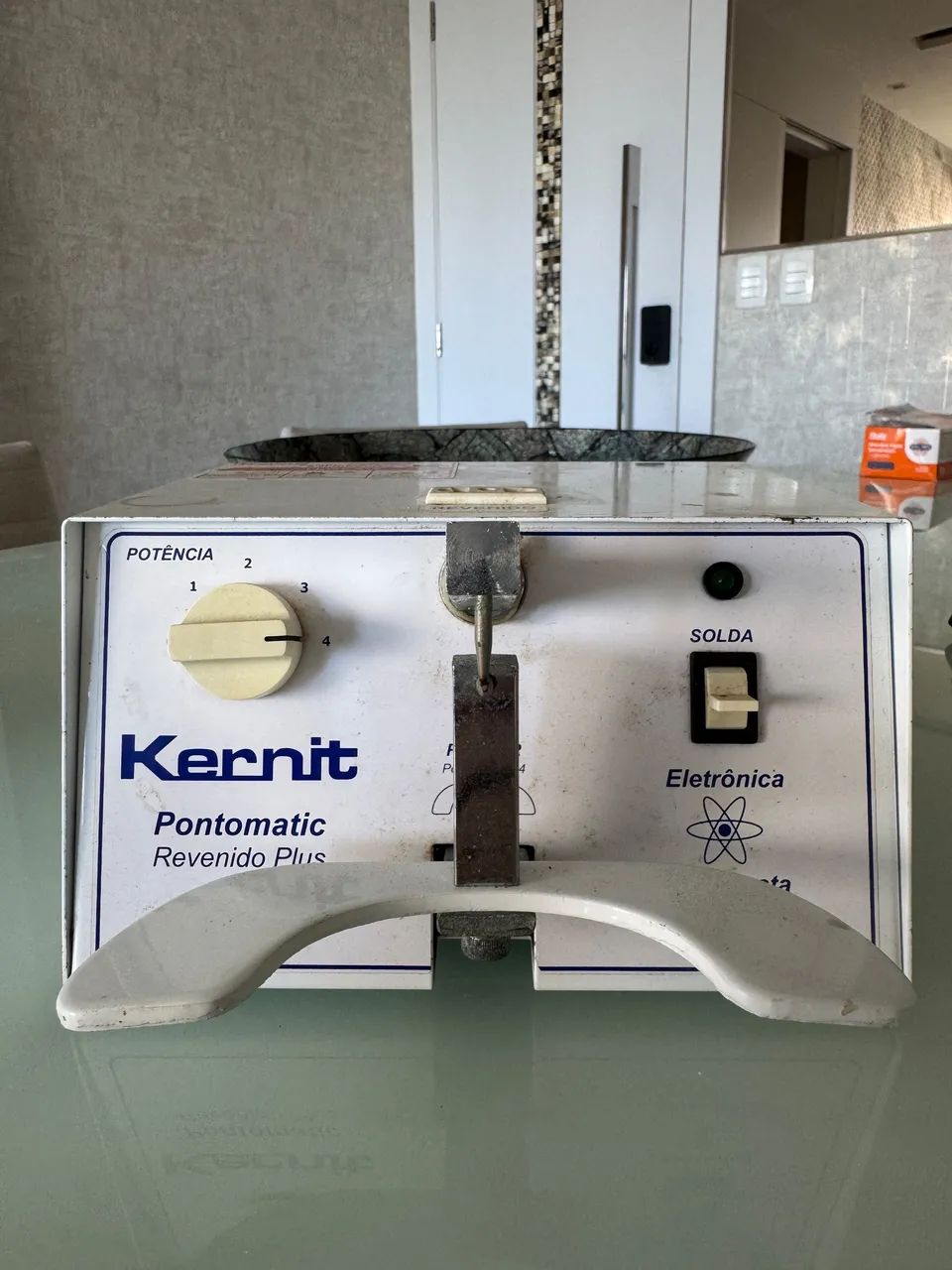Máquina de Solda a Ponto Pontomatic Kernit - Bivolt