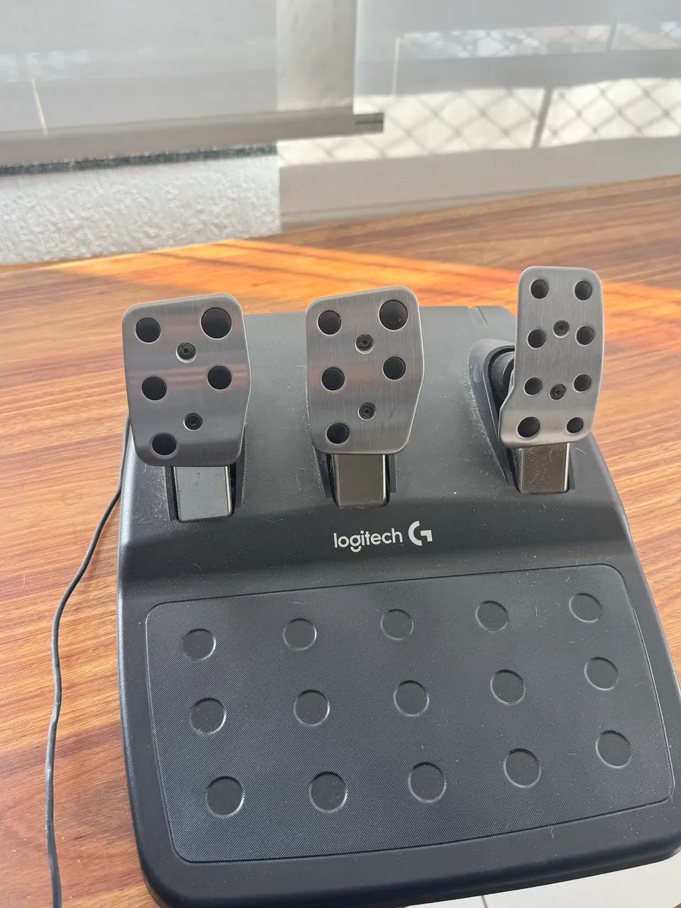 Volante Logitech G29 + Pedais | PS/PC | Excelente Estado - Foto 2