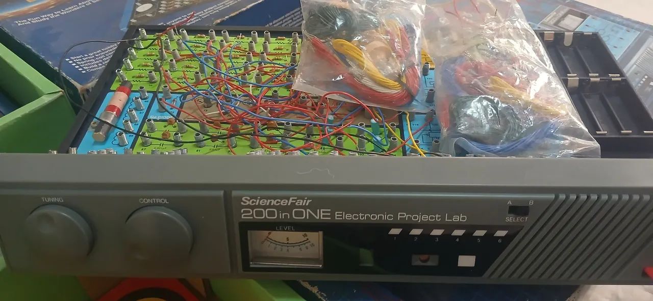 Laboratório de projetos eletrônicos,  clássico da década de 90 - Foto 5