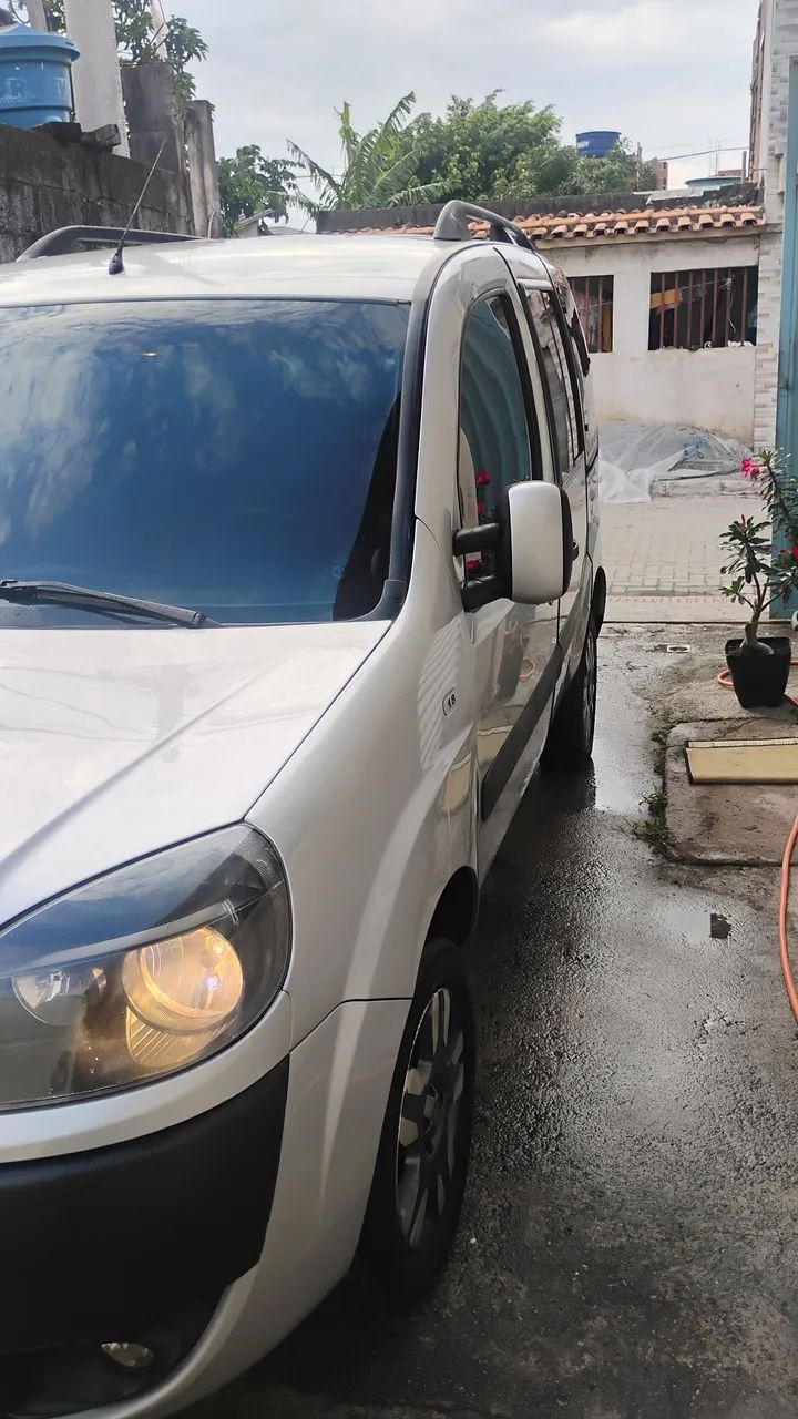 Fiat Doblo ESSENCE 1.8 16V FLEX 2014