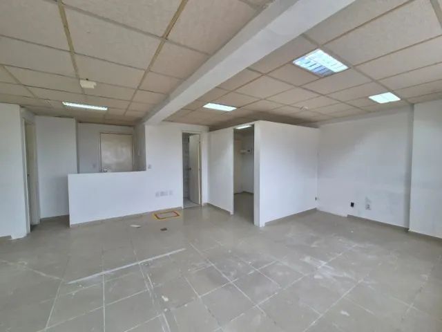 vendo salas comerciais na Madalena. Edificio Caxanga Trade Center 50m2 - Foto 2