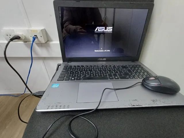 Vendo notebook Asus X550CA  - Foto 2