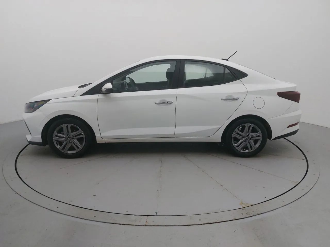 Hyundai HB20S Limited 1.0 TB Flex 12V Aut., foto 2 de 18