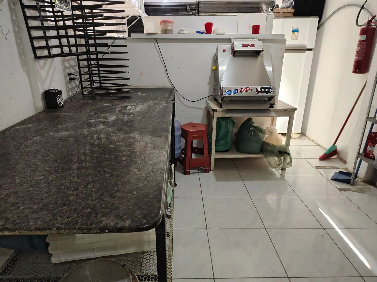 " PIZZARIA DELIVERY, ACEITAMOS SÓCIO" - Foto 5