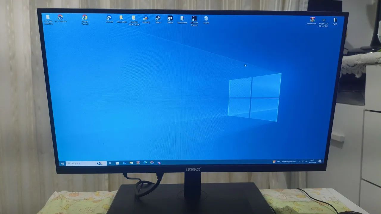 Vendo Monitor Lelong LE-1414 é um modelo de 22 polegadas