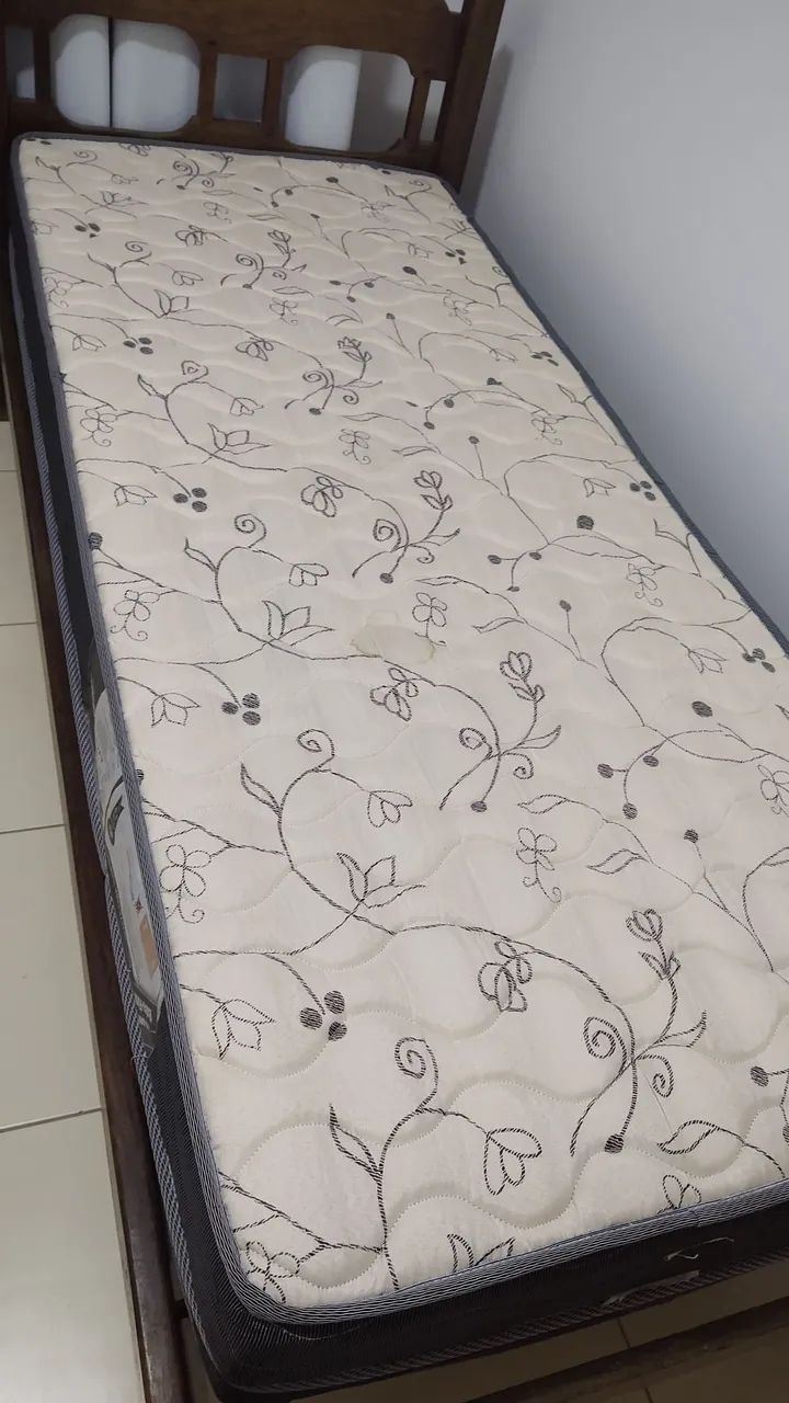 Colchão Ortobom solteiro 