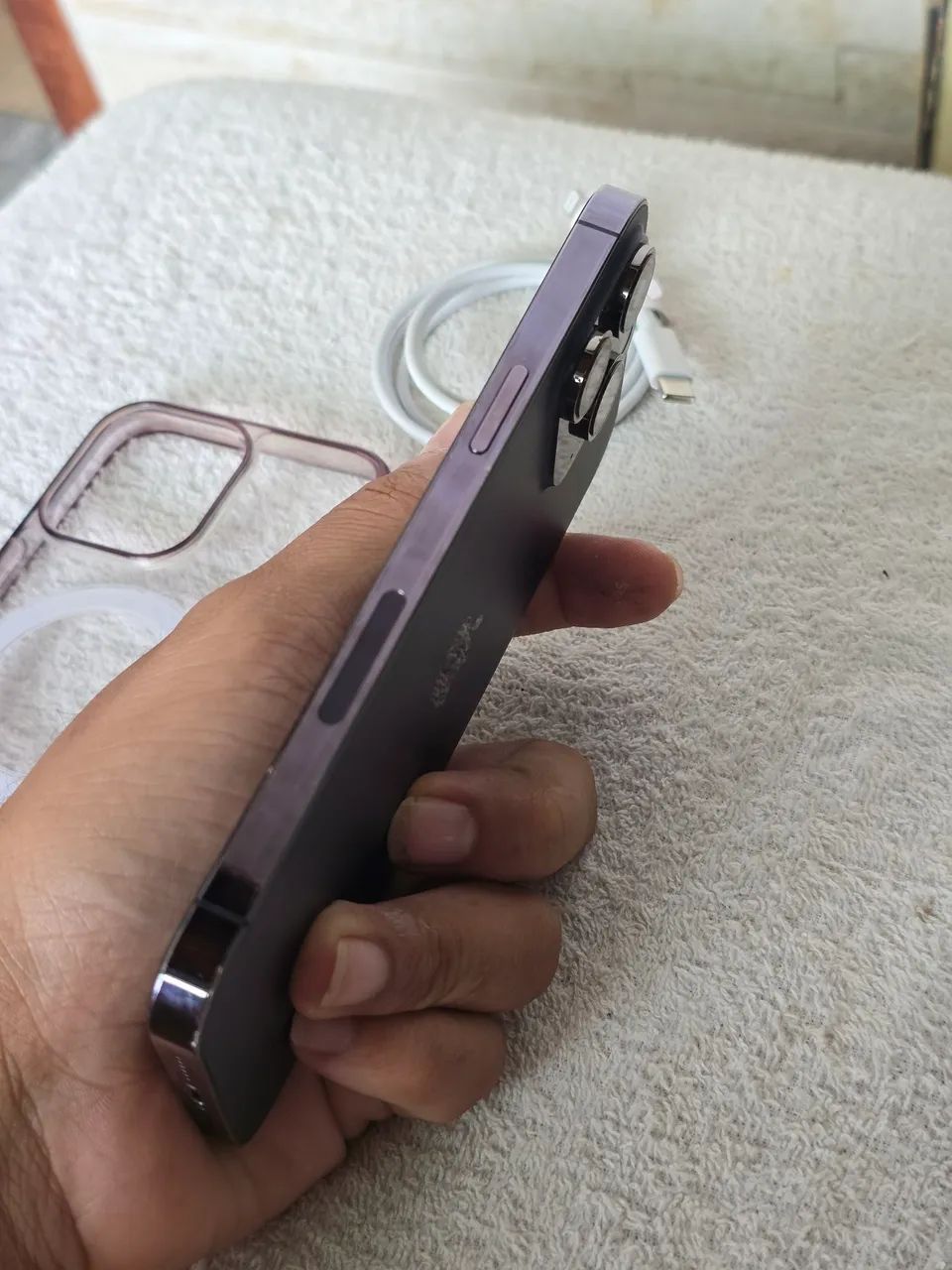 IPHONE 14 PRÓ MAX 128GB IMPECÁVEL, SEM MARCAS DE USO - Foto 3