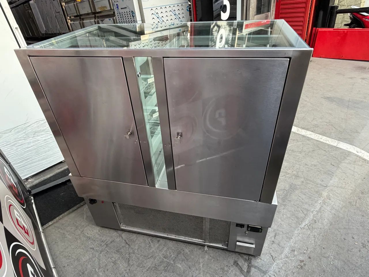 VENDO UMA VITRINE EXPOSITORA QUENTE E FRIA  LUJONE  - Foto 5