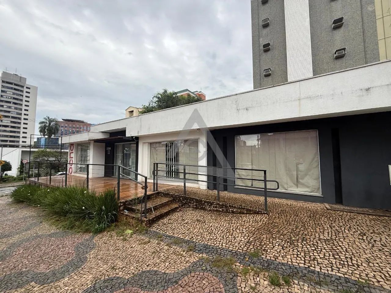 Casa para alugar em Campinas, Cambuí, com 4 quartos, com 324 m²