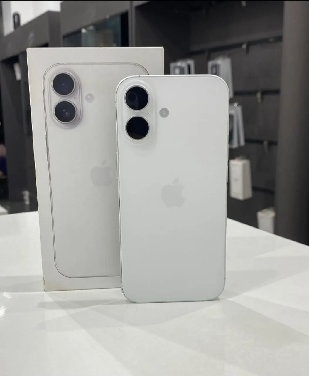 iPhone 17 256GB Branco Smartphone Apple Completo e Muito Rápido 