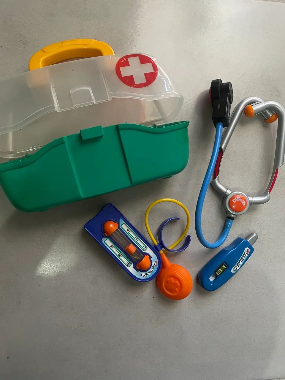 Brinquedos, maleta médica  - Foto 3