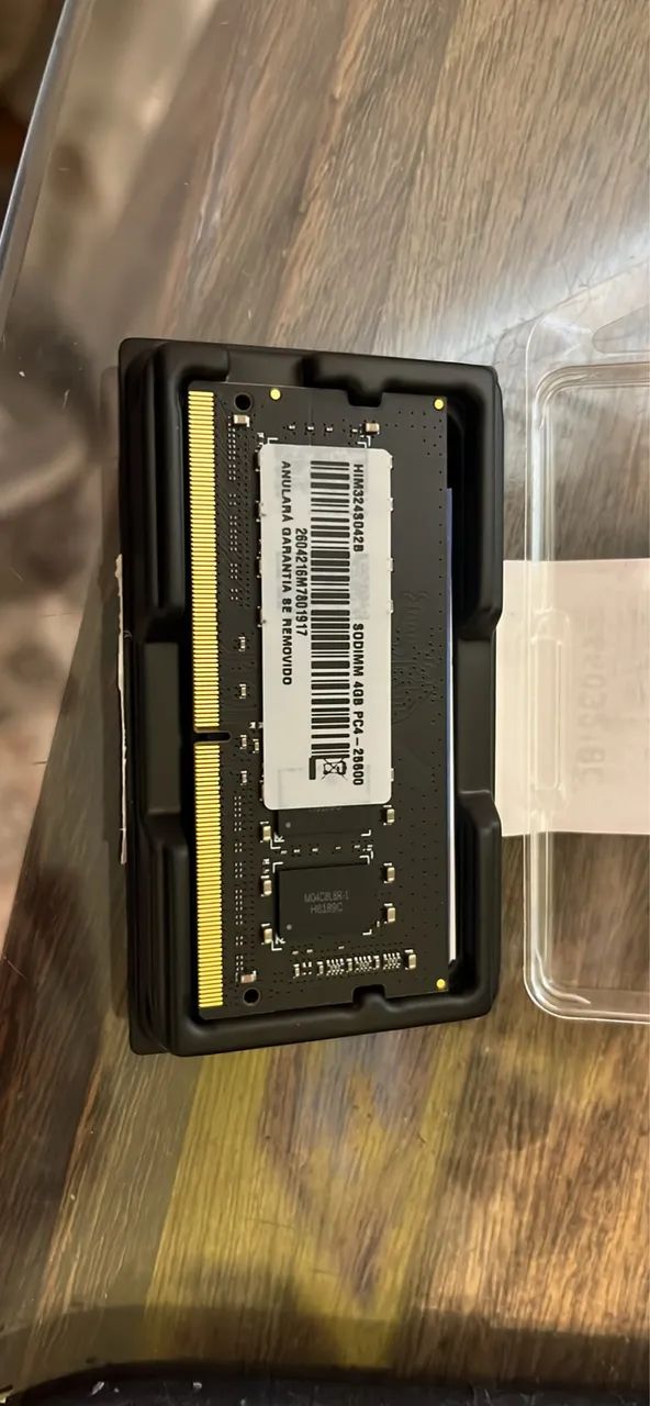 Memória RAM 4GB DDR4