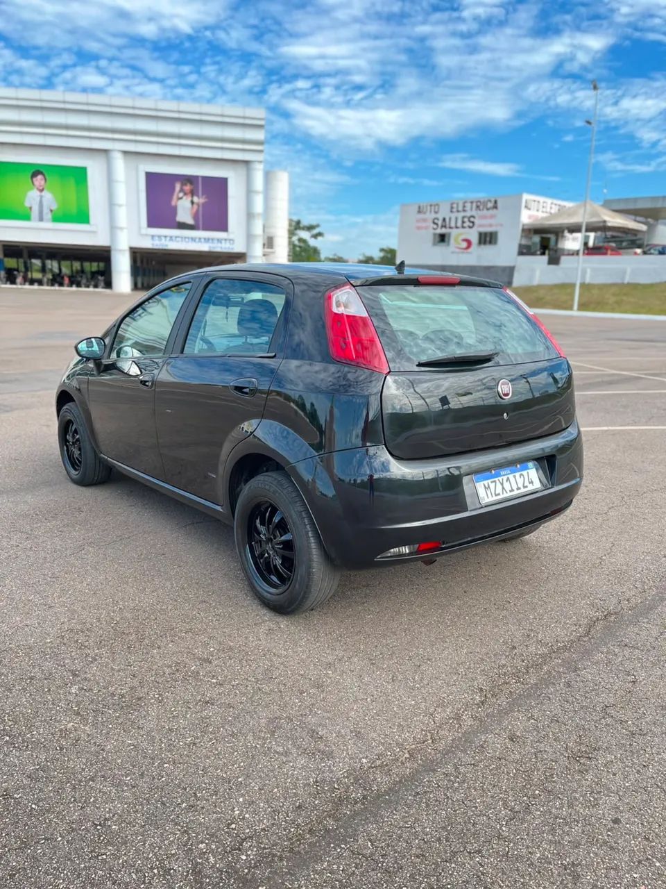 Fiat Punto Attractive 1.4 Fire Flex 8V 5P 2011 - Foto 4