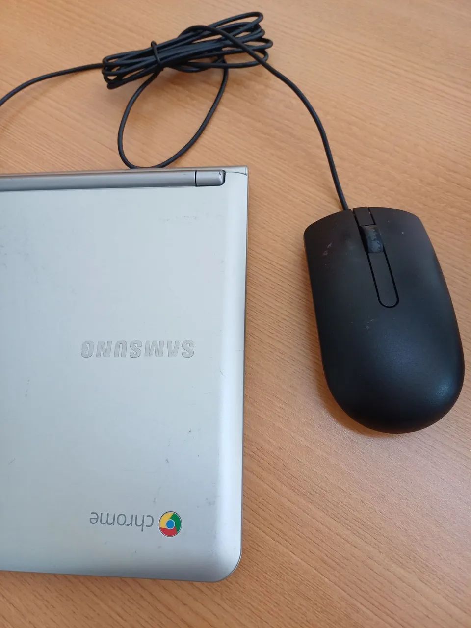 Chromeb Samsung XE303C12 Usado Funcionando, acompanha mouse - Foto 3