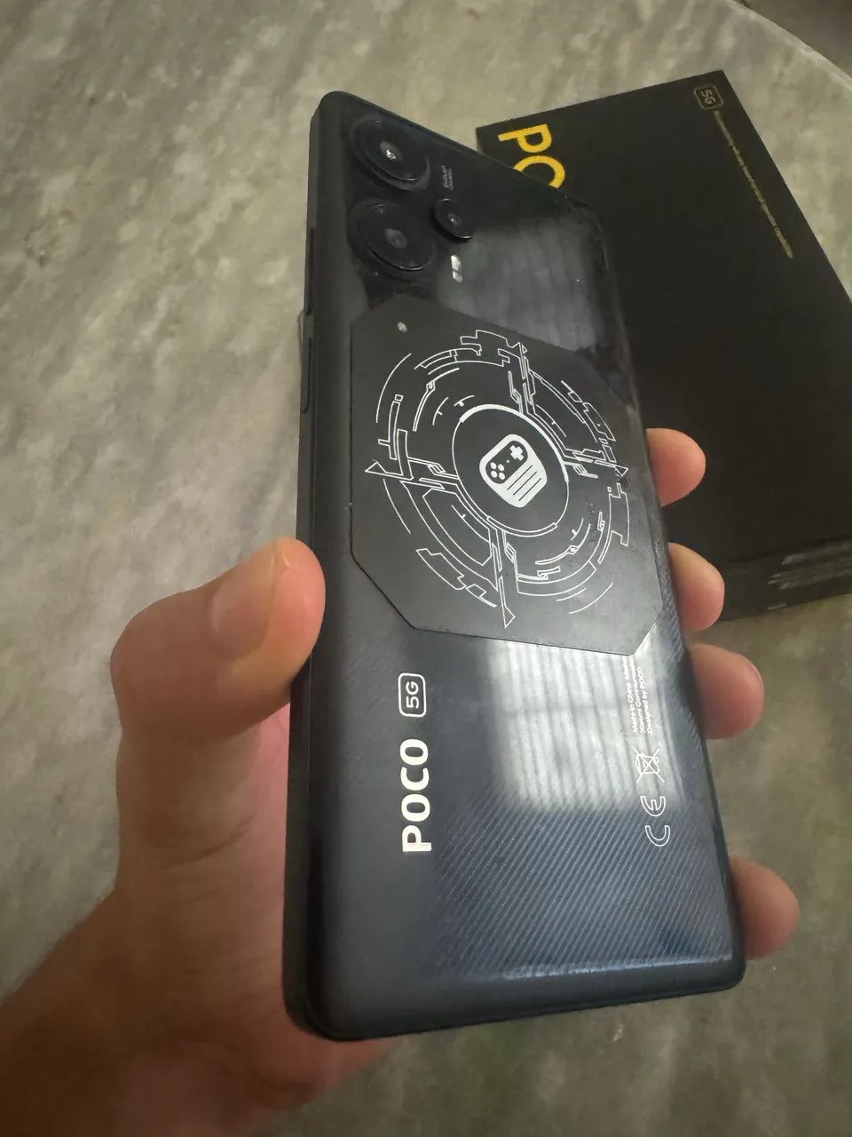 Poco f5 12/256gb