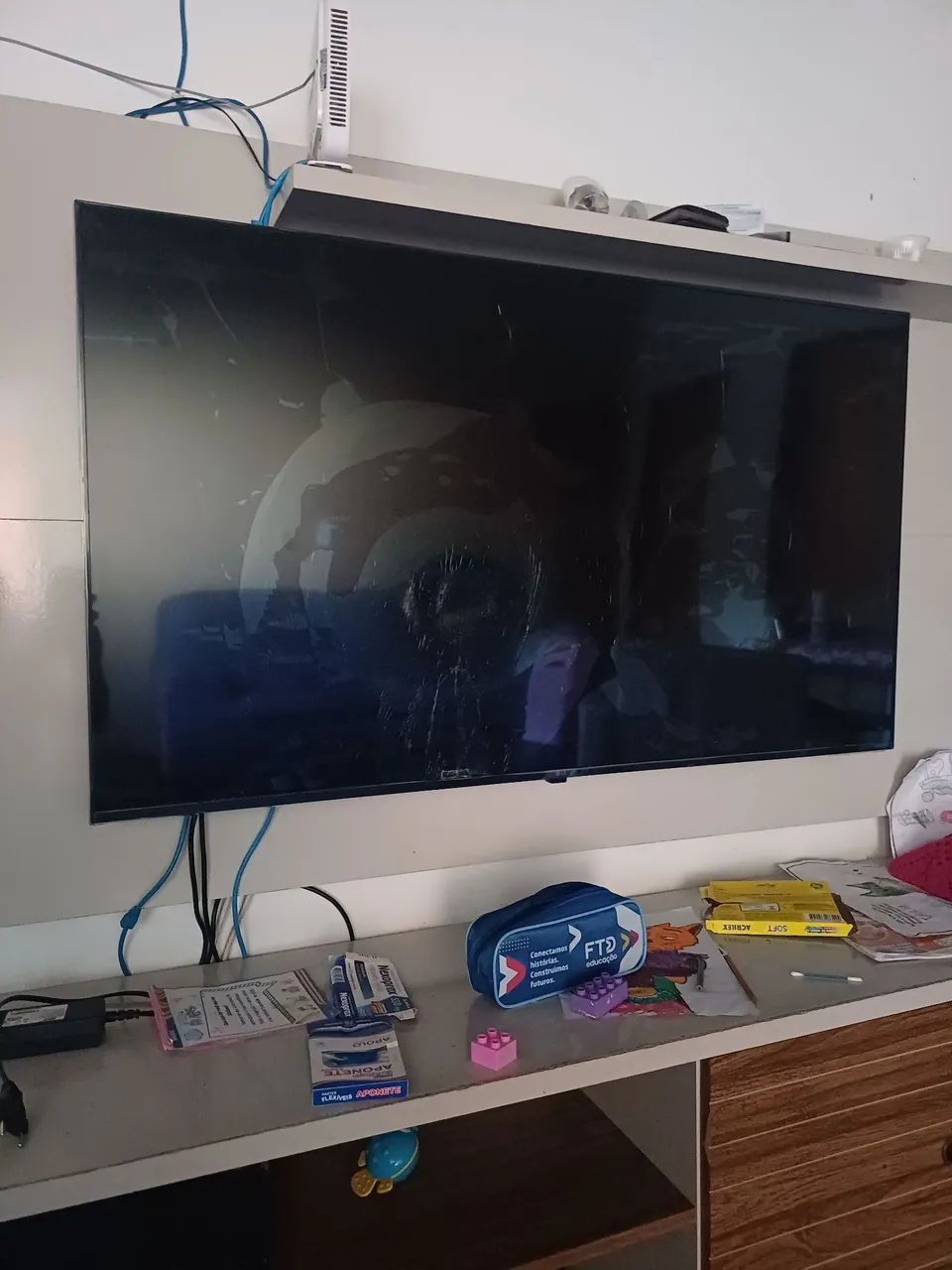 Smart tv lg 50 polegadas tela quebrada  - Foto 5