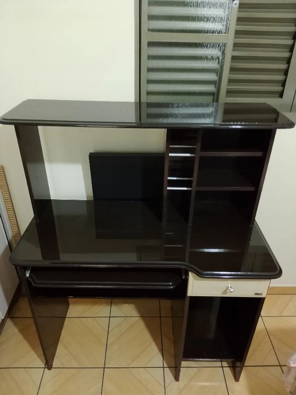 Escrivaninha 
