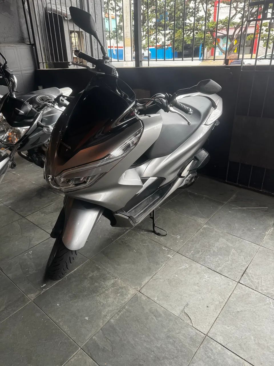 Honda PCX 2019 - Foto 3