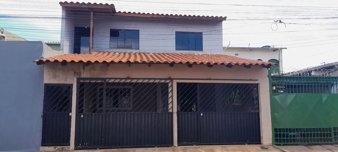 VENDO ou TROCO SOBRADO no Riacho Fundo II