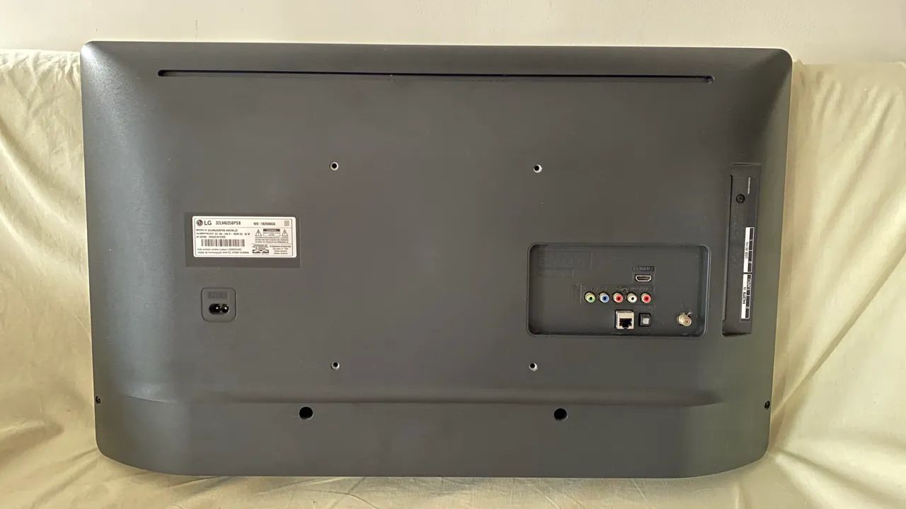 TV LG 32 para retirada de peças 