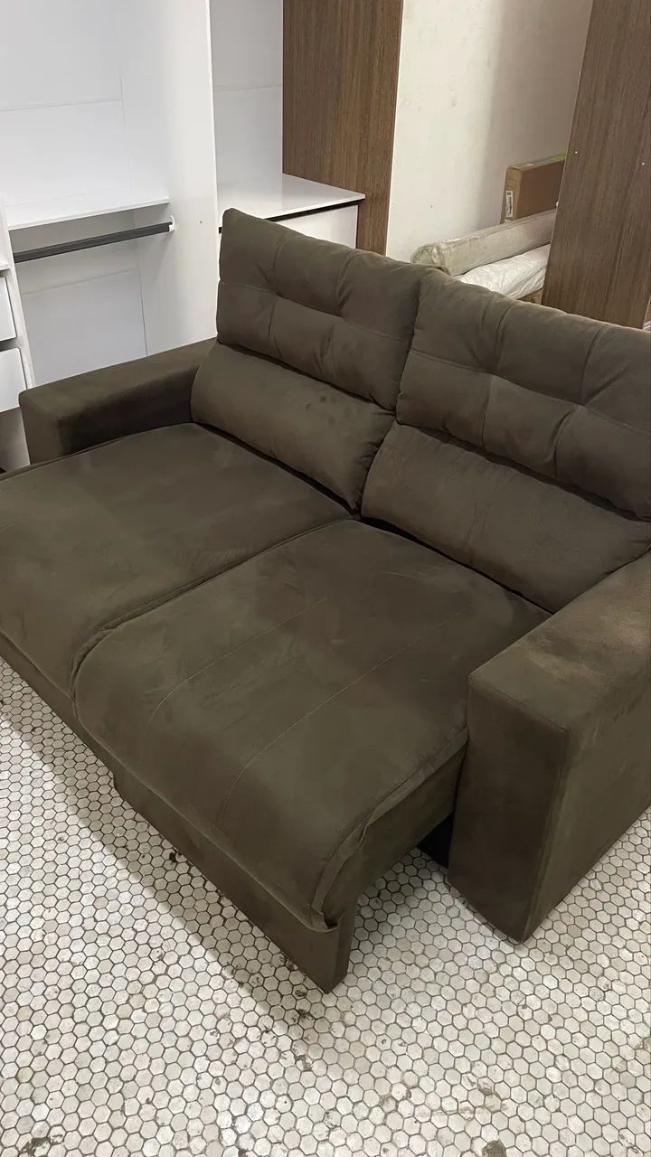 Sofá Retrátil e Reclinável 1.70M [Entrega Grátis]