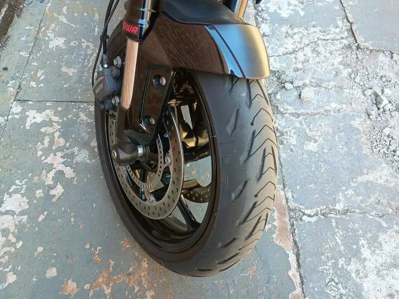 TRIUMPH TRIDENT 660 2025 - Foto 4