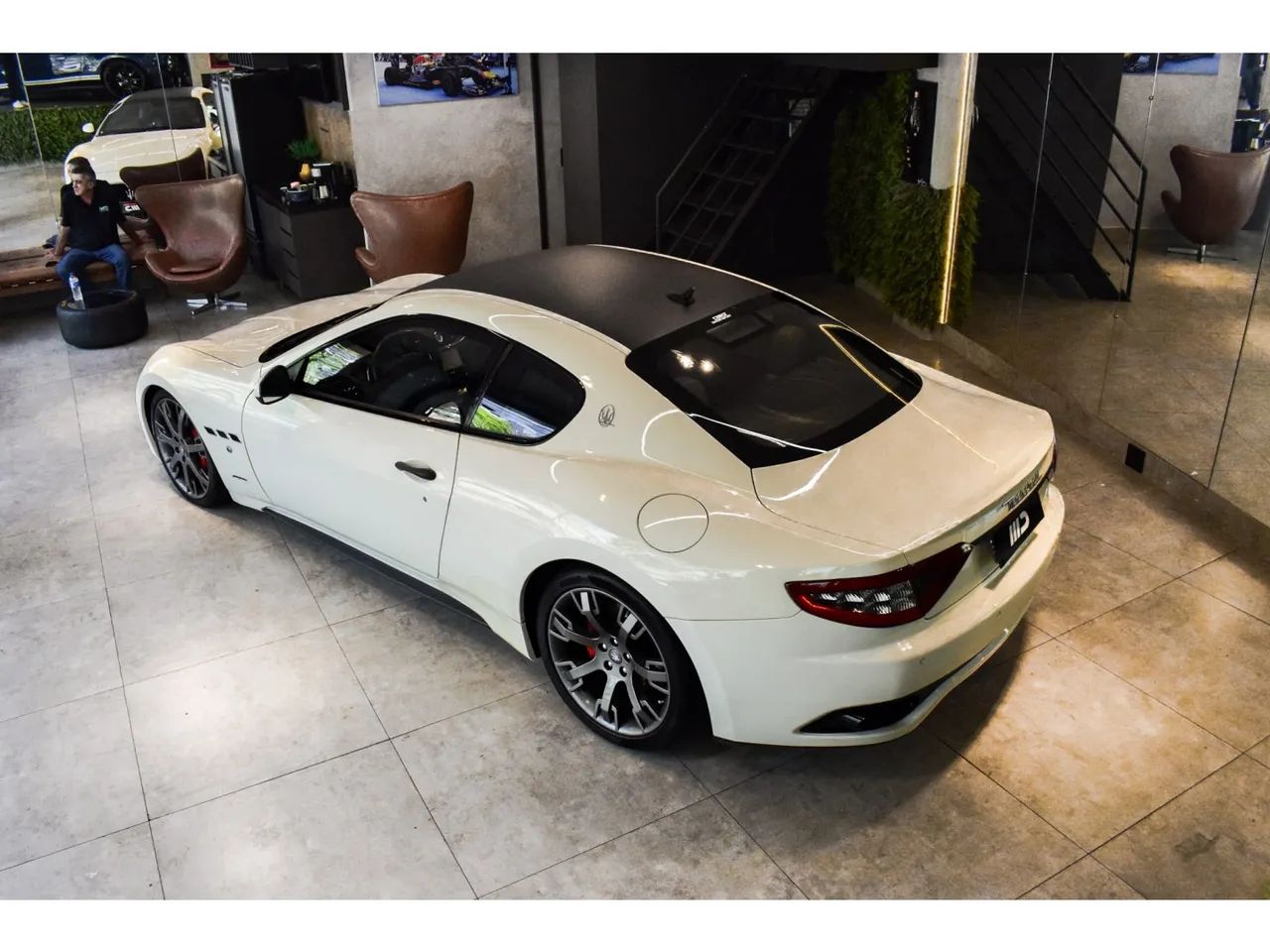 Maserati GranTurismo S 4.7 V8 32V/ MC Line, foto 9 de 18