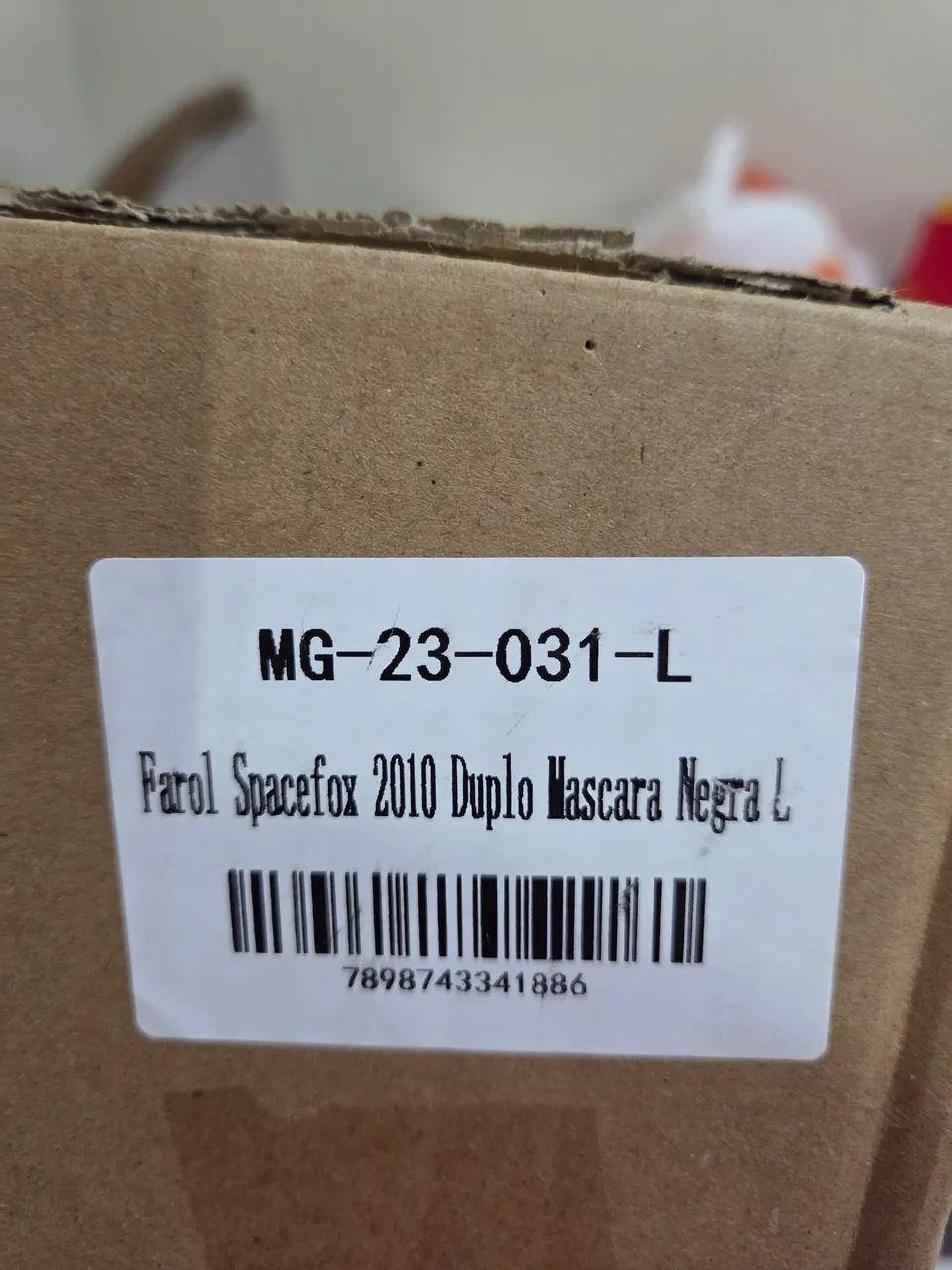 Vendo farol fox 2010 e celular - Foto 2
