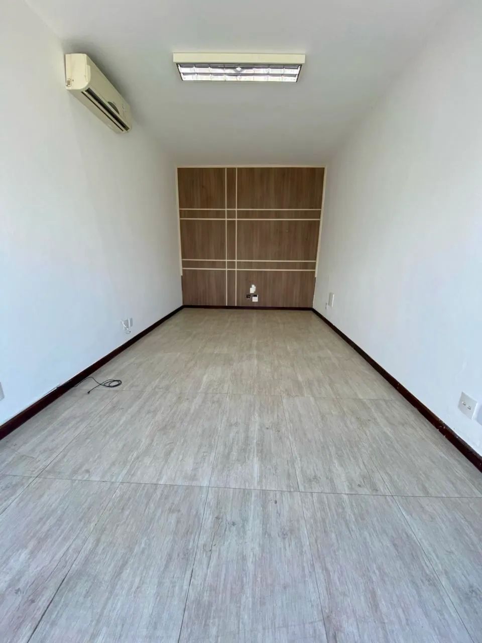 Imóvel Comercial no Centro, com salas em dois pavimentos. - Foto 5
