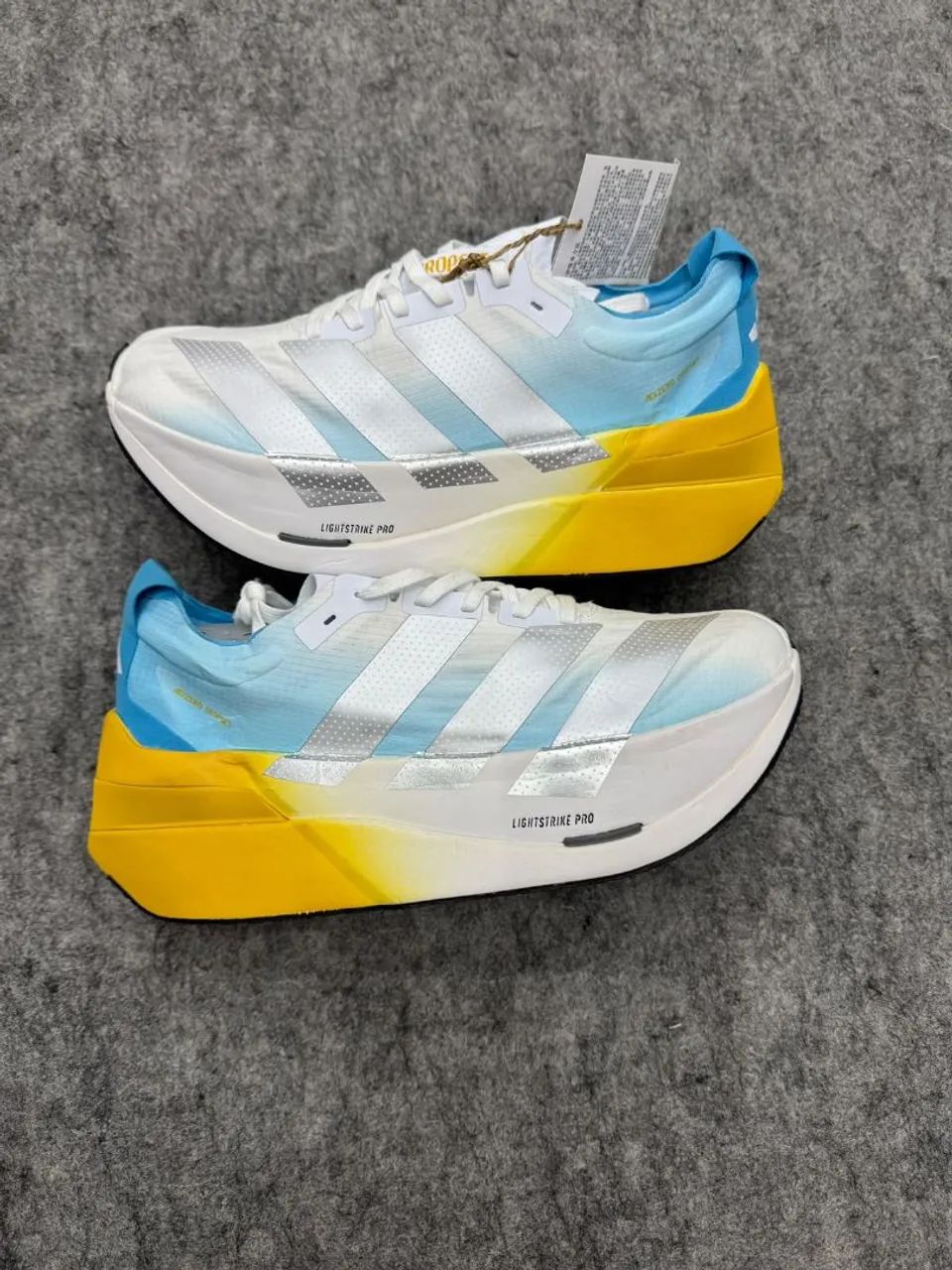 Tênis Adidas Adizero  - Foto 2