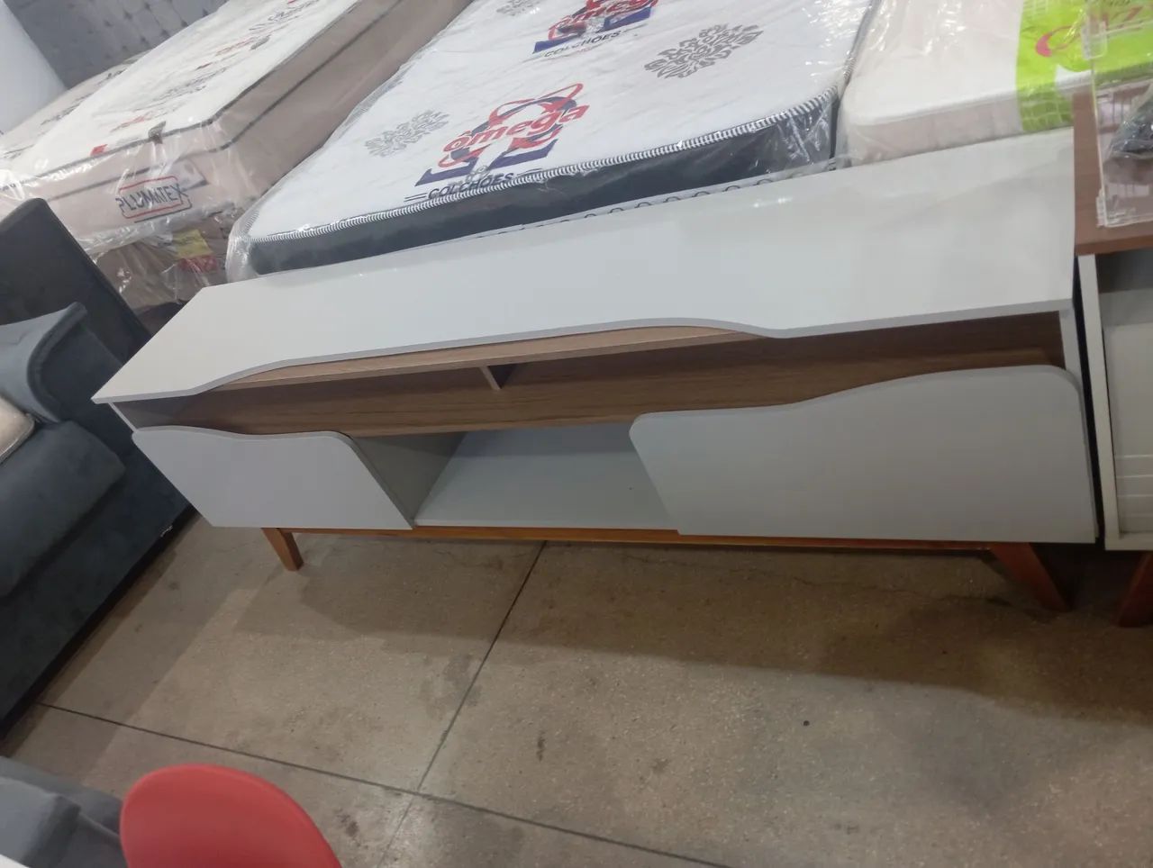 Rack bancada novo alto padrão 