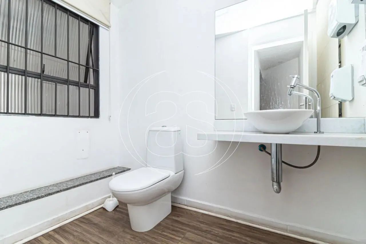 Oportunidade Comercial Imperdível em Moema: Prédio Monousuário com 665m², 8 Banheiros e 10 - Foto 5