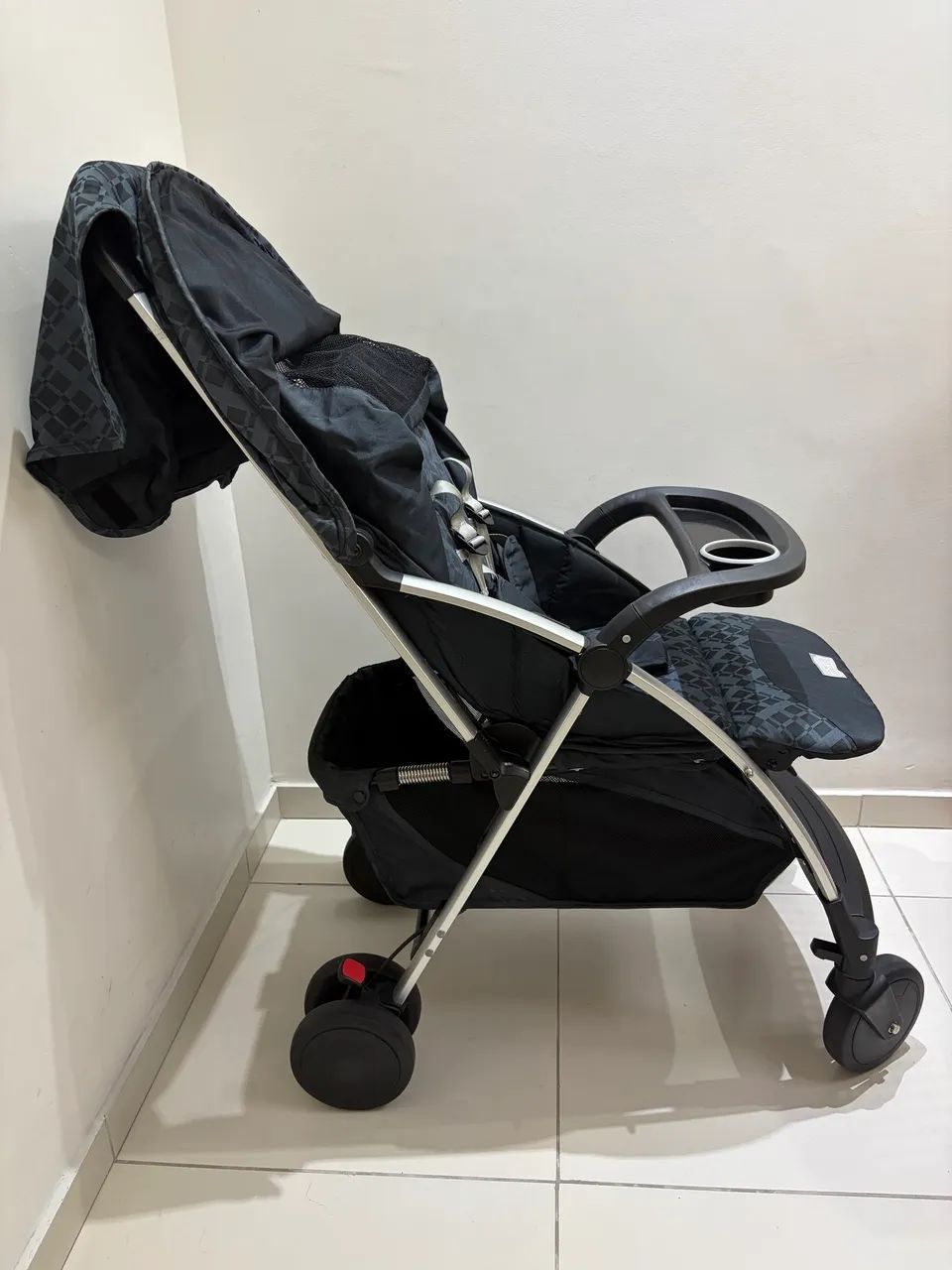 Carrinho Burigotto + Bebê Conforto  - Foto 2