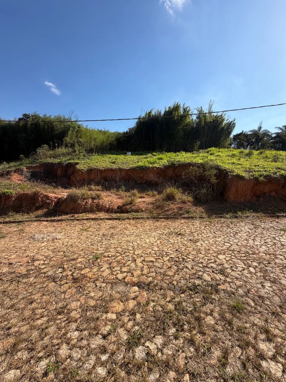Lote em Queluzito 