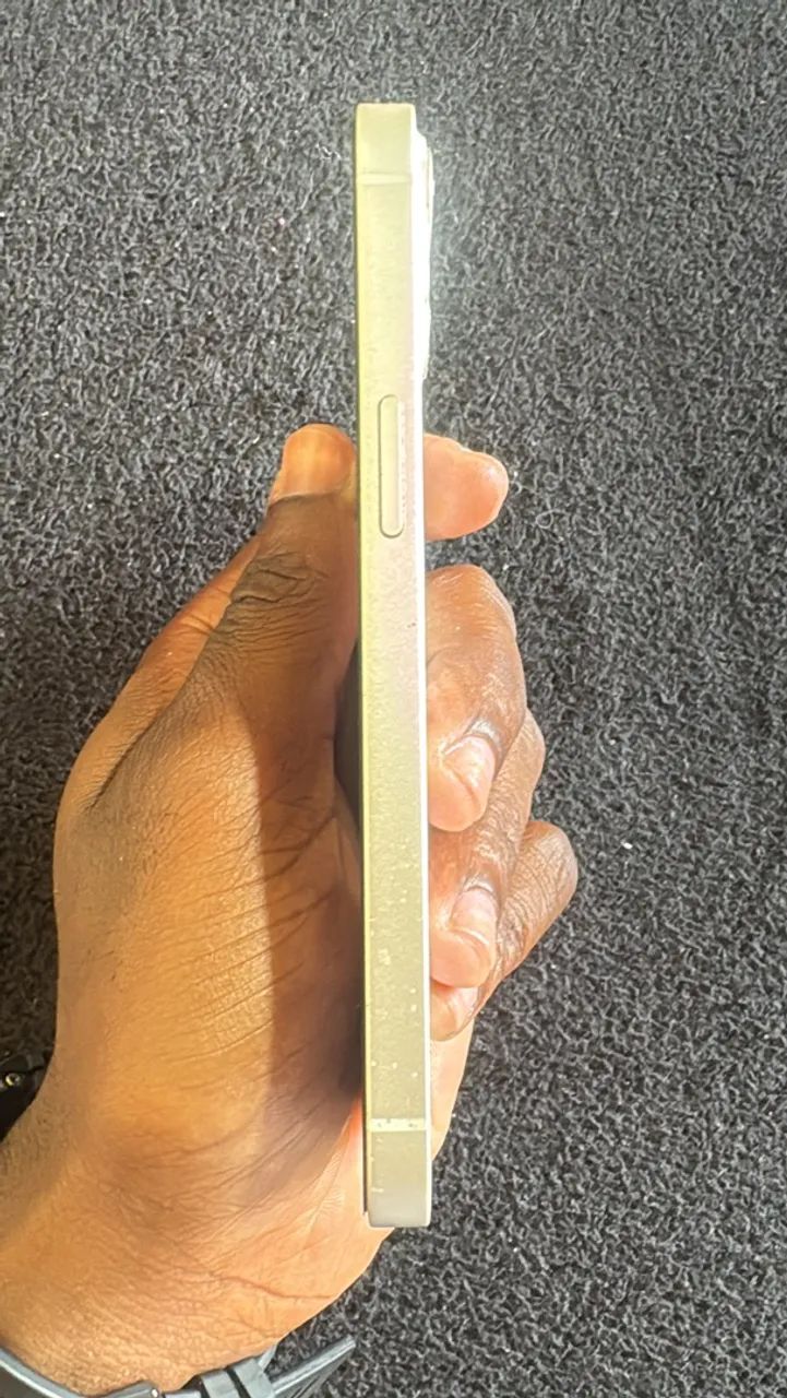 iPhone 13  - Foto 4
