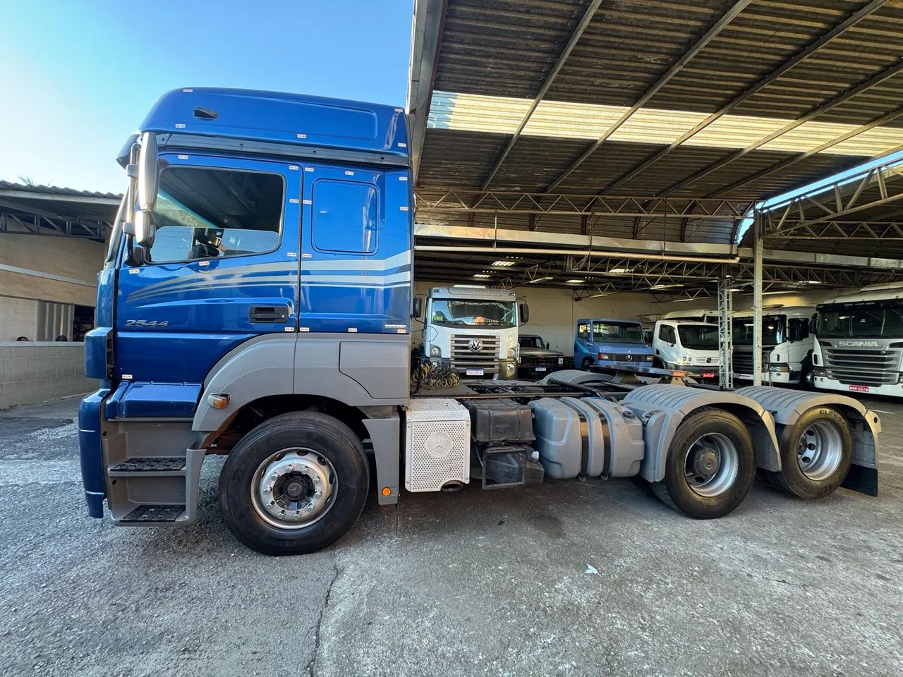 Mb axor 2544 2013  - Foto 3