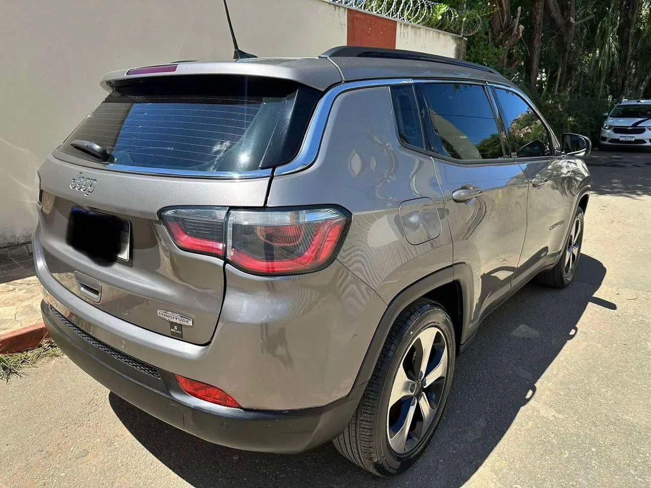 Jeep Compass Longitude 2.0 4X2 Flex 16V Aut. 2017 - Foto 4