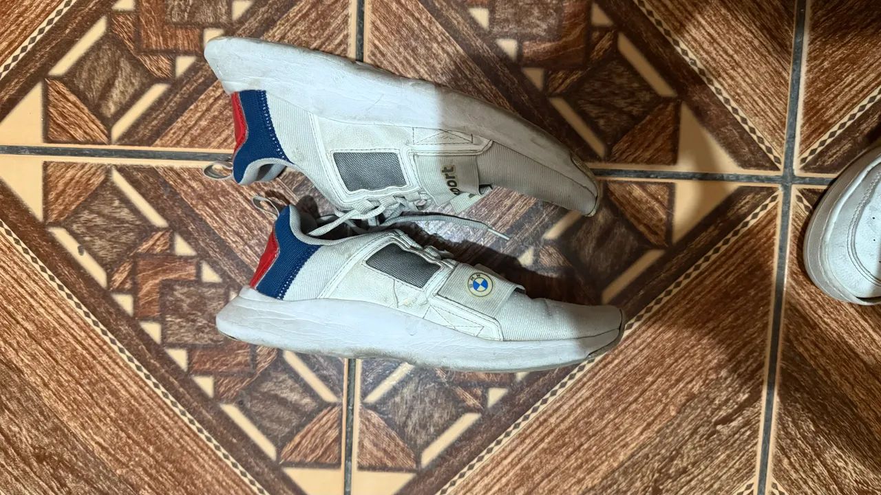 Vendo Tenis BMW da puma - Foto 3