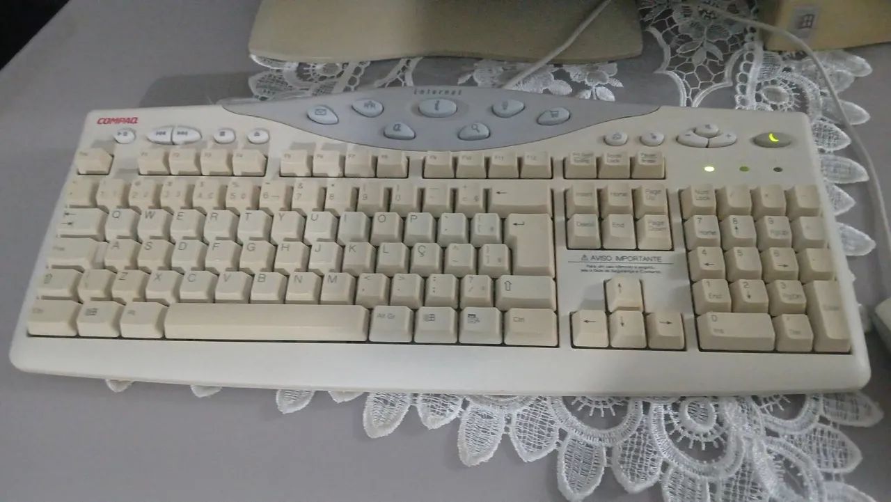 Compaq Presario completo. - Foto 4